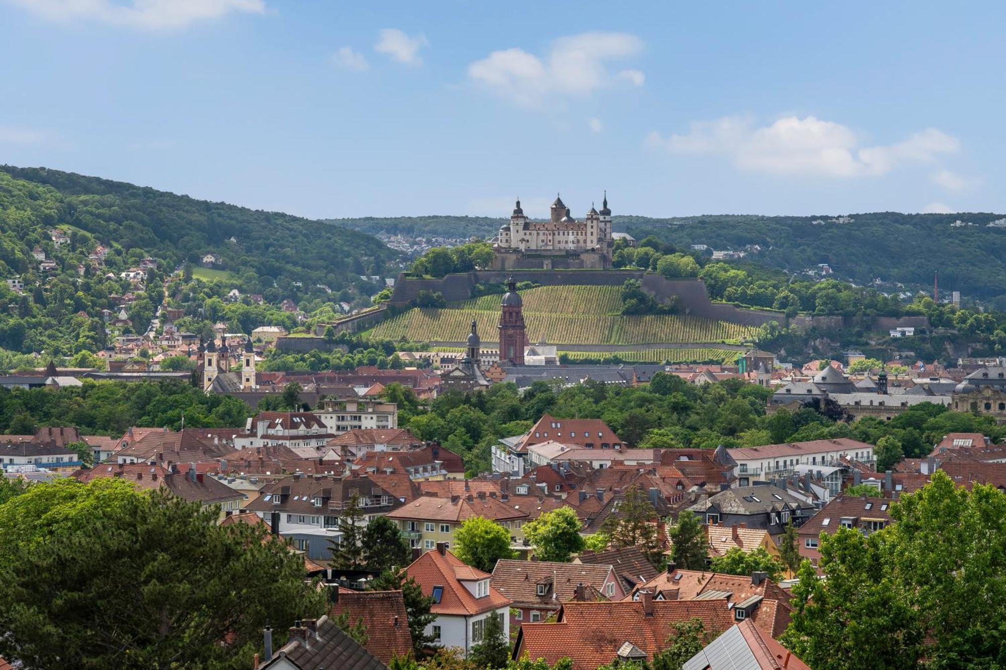 Dnd Design Loft I 170Qm I Parken I Balkon I Workstation I Netflix I Kaffee I Waschmaschine I Trockner I Xbox I Ausblick Leilighet Würzburg Eksteriør bilde